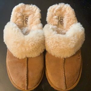 UGG Kids Cozy II Slippers - Size 1